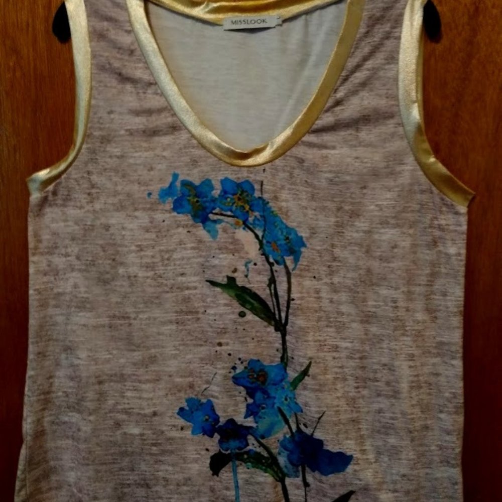 NEW! Misslook Floral Tank with Gold Trim Size L